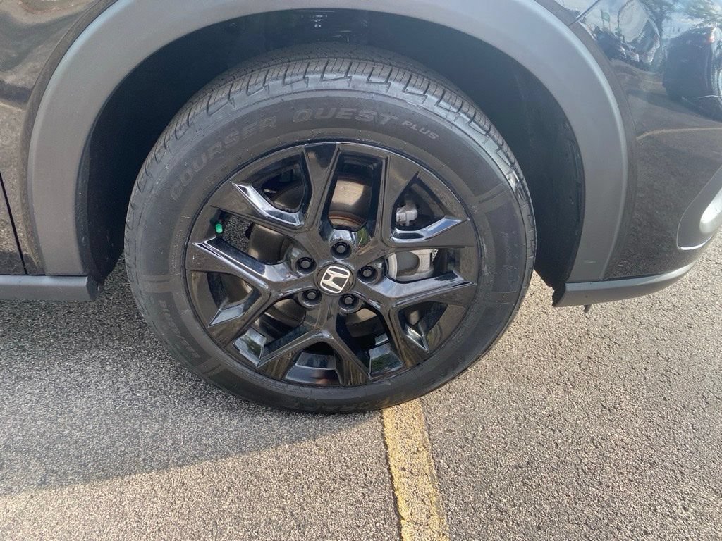 Certified 2024 Honda HR-V Sport image 11