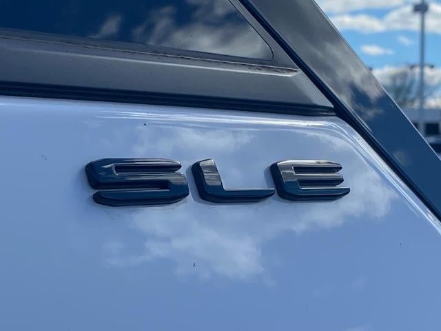 Used 2023 GMC Terrain SLE w/ Driver Convenience Package AWD/4WD image 26