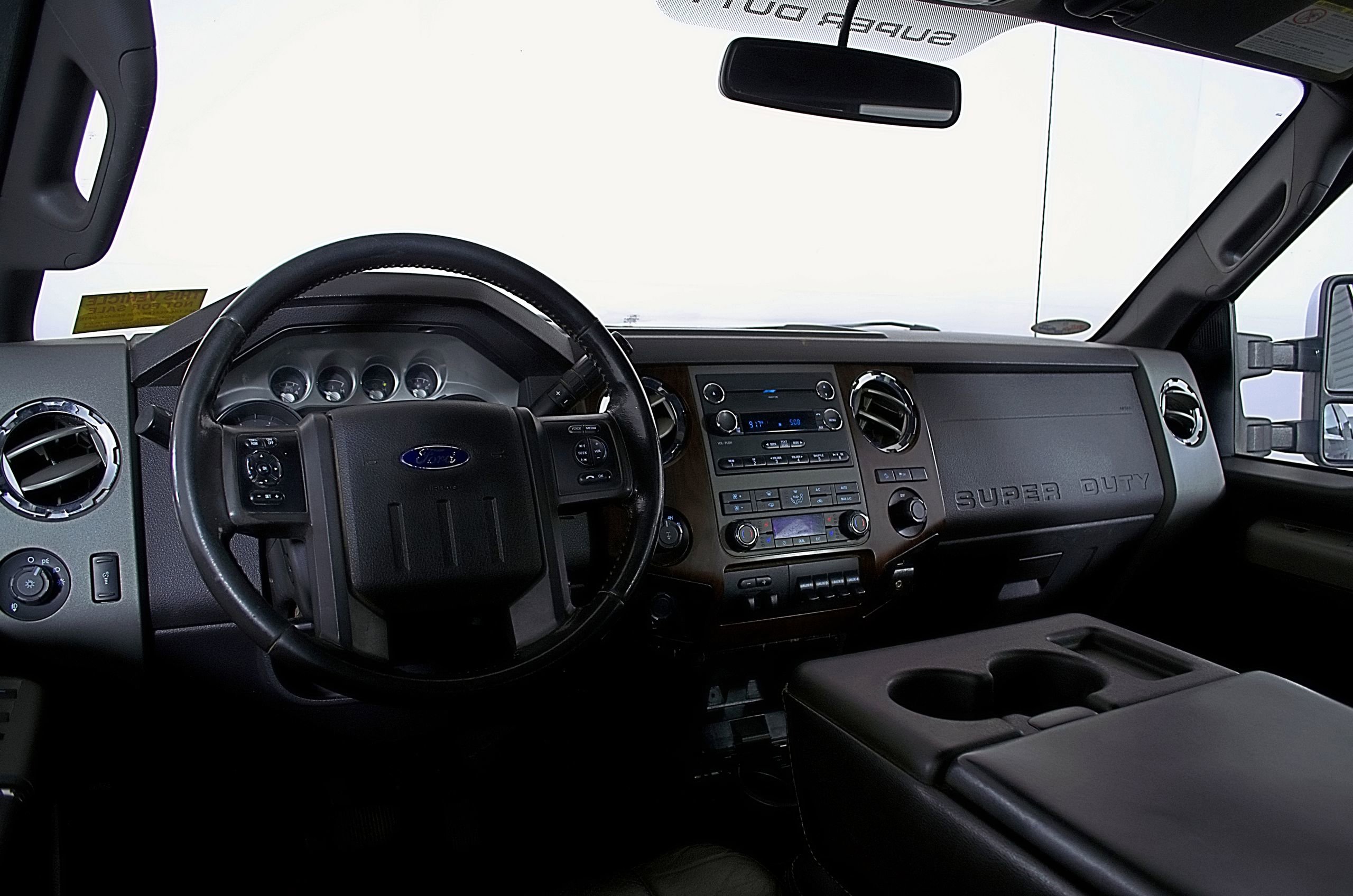 Used 2012 Ford F350 Lariat w/ Chrome Pkg image 11