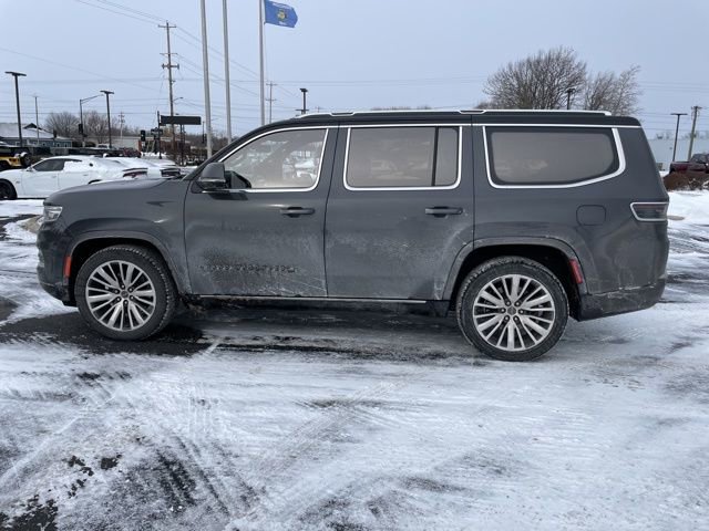 Used 2022 Jeep Grand Wagoneer Series III image 2