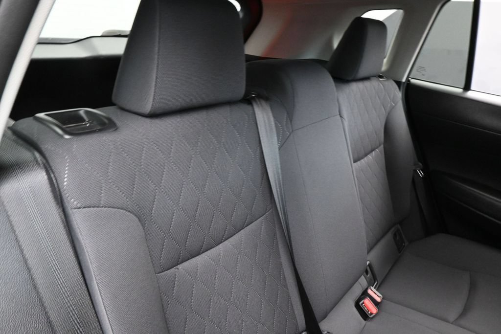 Used 2022 Toyota Corolla Cross LE w/ Moonroof Package FWD image 34