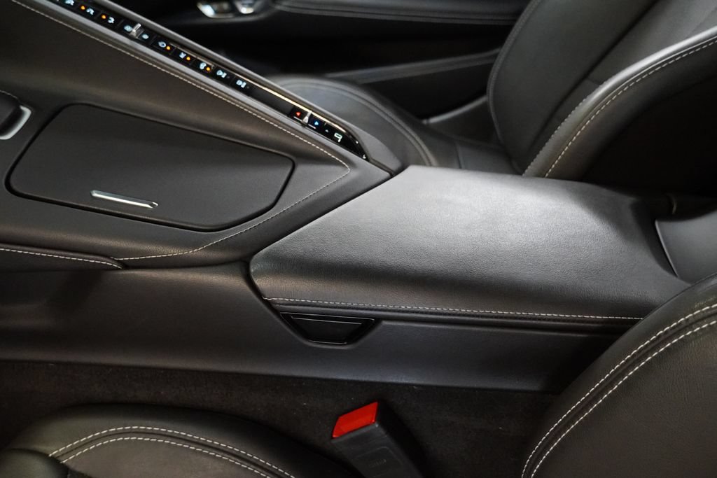 Used 2024 Chevrolet Corvette Z06 RWD image 27