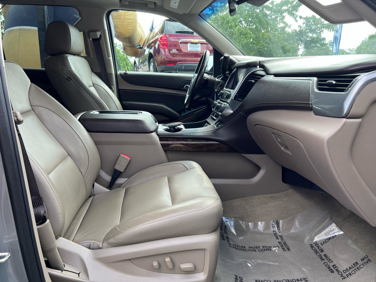 Used 2018 Chevrolet Tahoe LT AWD/4WD image 16