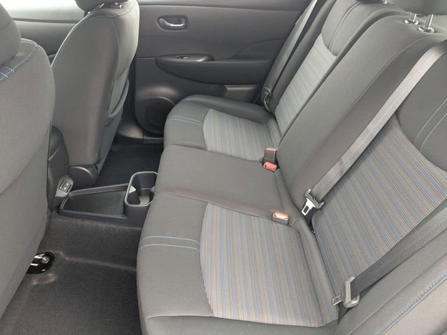 Used 2024 Nissan Leaf S image 32