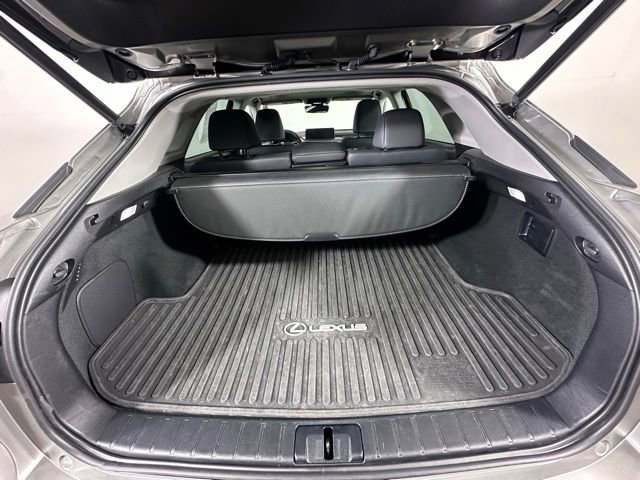 Used 2022 Lexus RX 450h AWD w/ Premium Package image 14