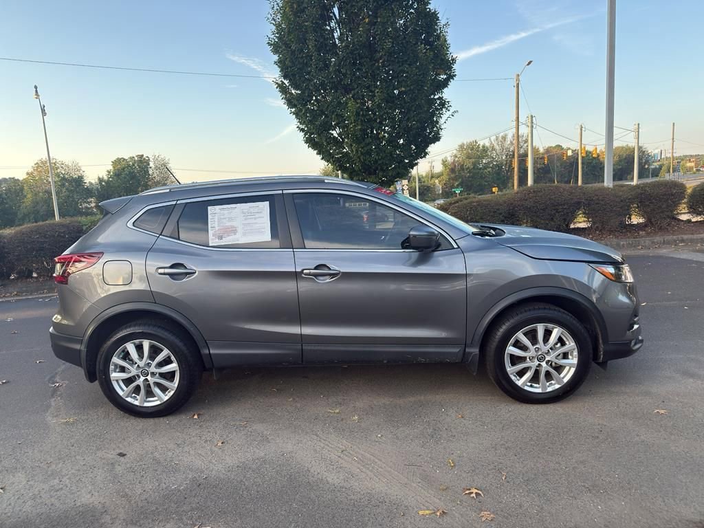 Certified 2022 Nissan Rogue Sport SV w/ Technology Package image 8