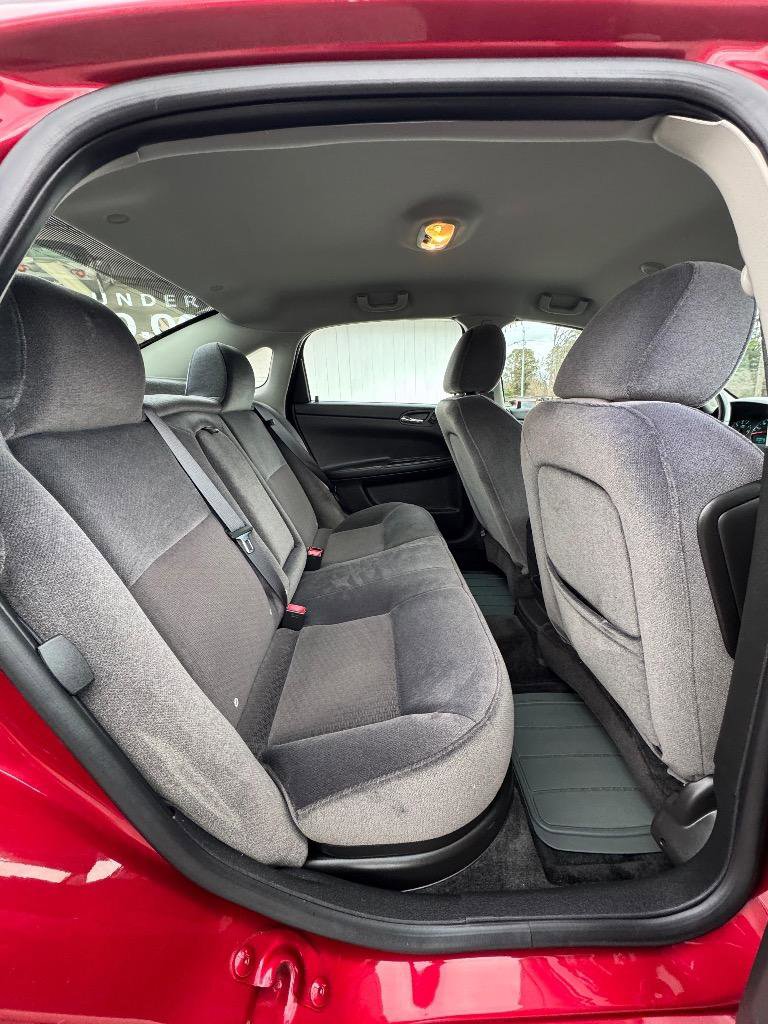 Used 2013 Chevrolet Impala LT image 25