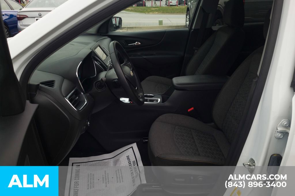 Used 2024 Chevrolet Equinox LT FWD image 16