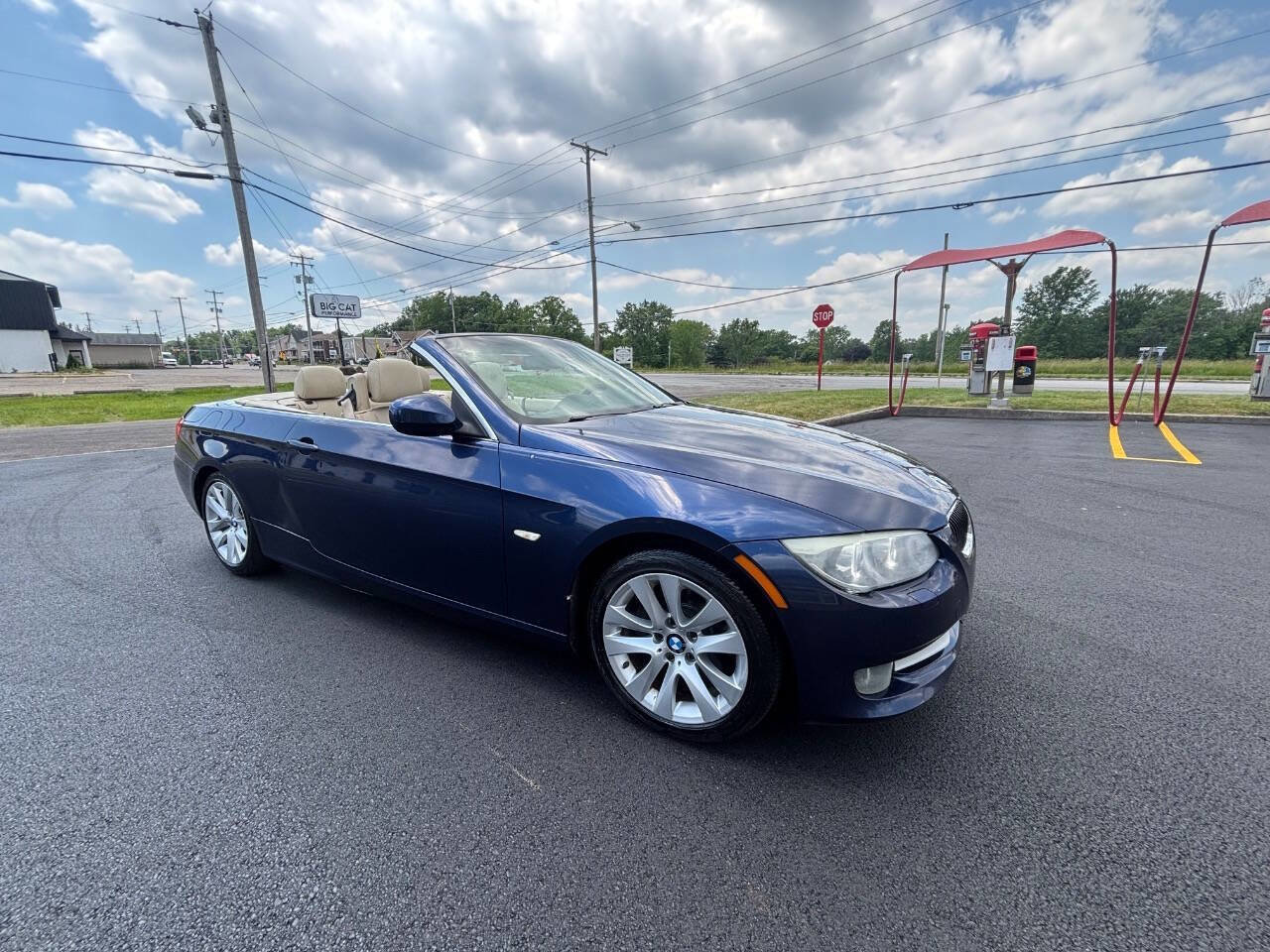 Used 2011 BMW 328i Convertible RWD image 5