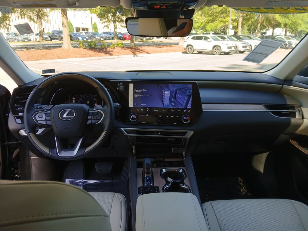 Used 2023 Lexus RX 350 Premium w/ Accessory Package AWD/4WD image 21