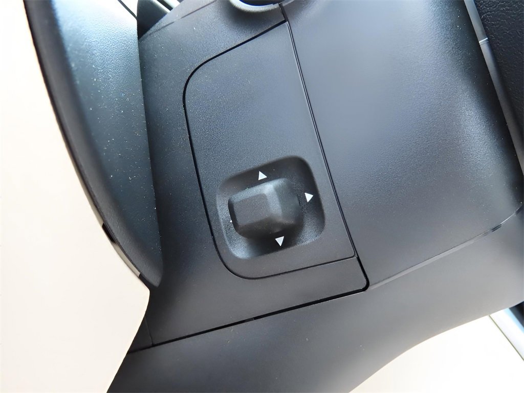 Used 2025 Mercedes-Benz C 300 4MATIC Sedan image 47