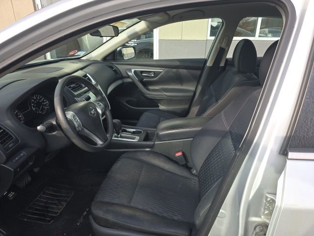 Used 2018 Nissan Altima 2.5 S w/ S Convenience Package image 11