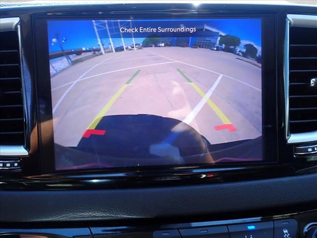 Used 2024 Chrysler Pacifica Touring-L FWD image 25