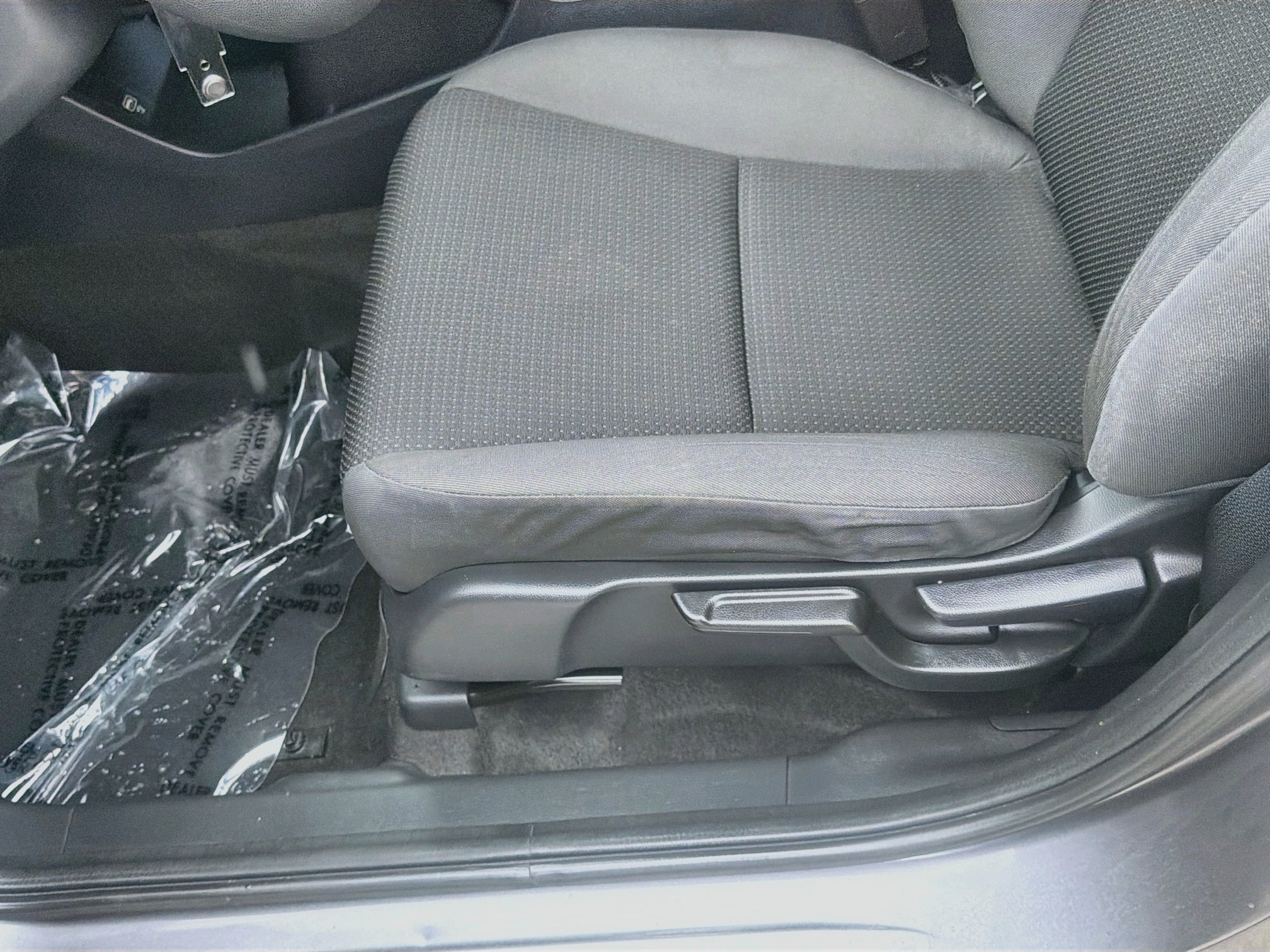 Used 2022 Honda HR-V LX image 17