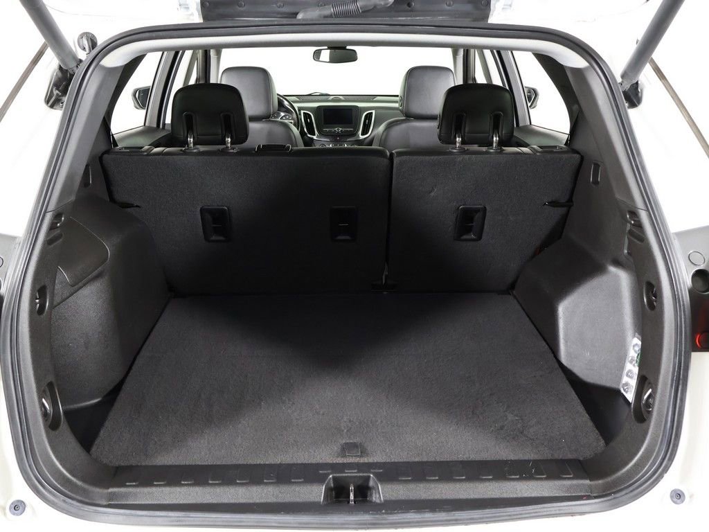 Used 2020 Chevrolet Equinox LT w/ Sport Edition image 19