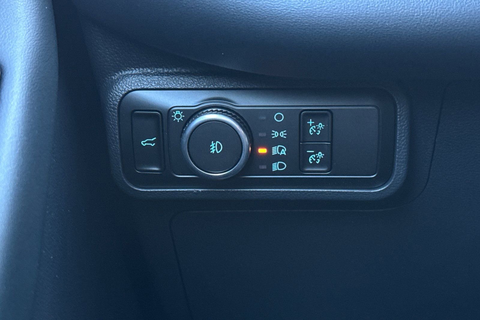 New 2026 Ford Explorer ST w/ Sun And Sound Package image 32