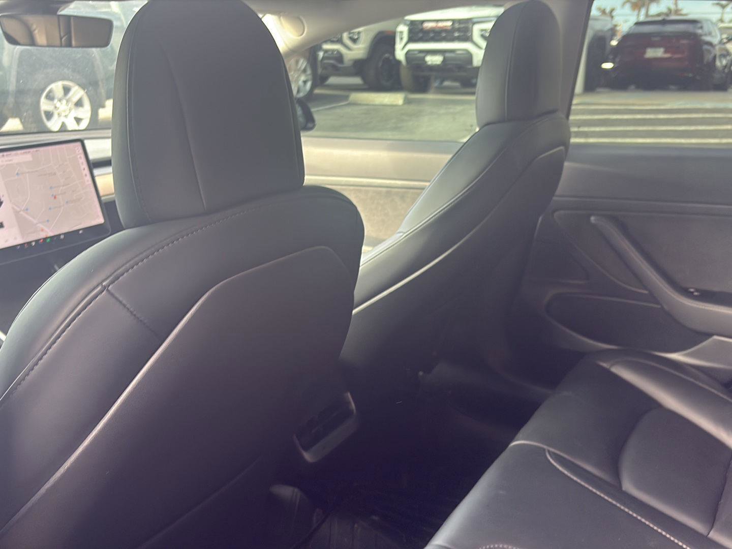 Used 2020 Tesla Model 3 Standard Range RWD image 22