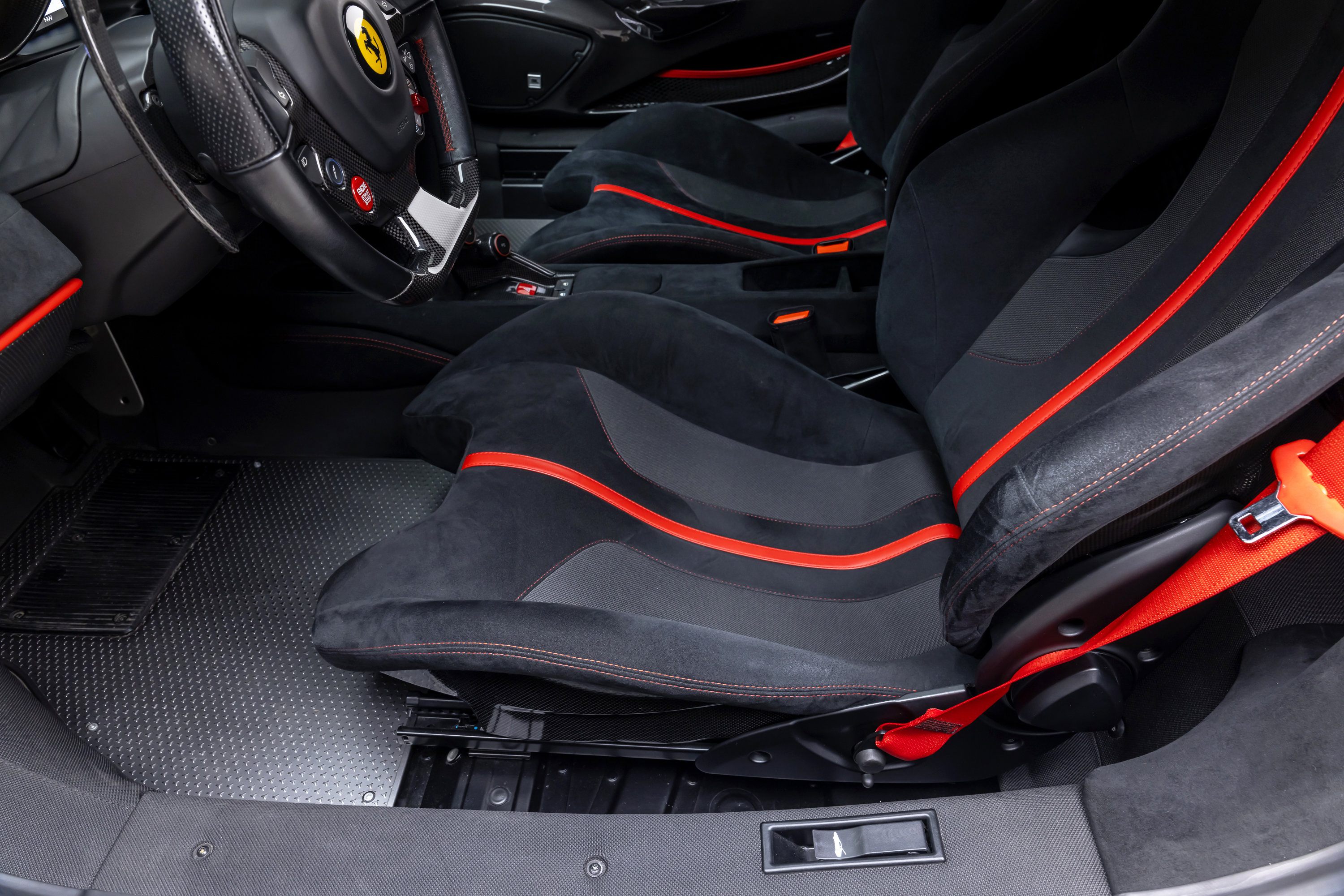 Certified 2020 Ferrari 488 Pista Coupe RWD image 65