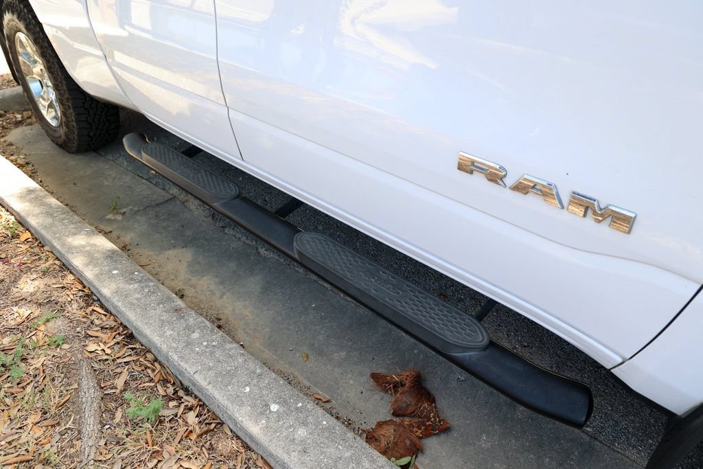 Used 2020 RAM 1500 Big Horn RWD image 12