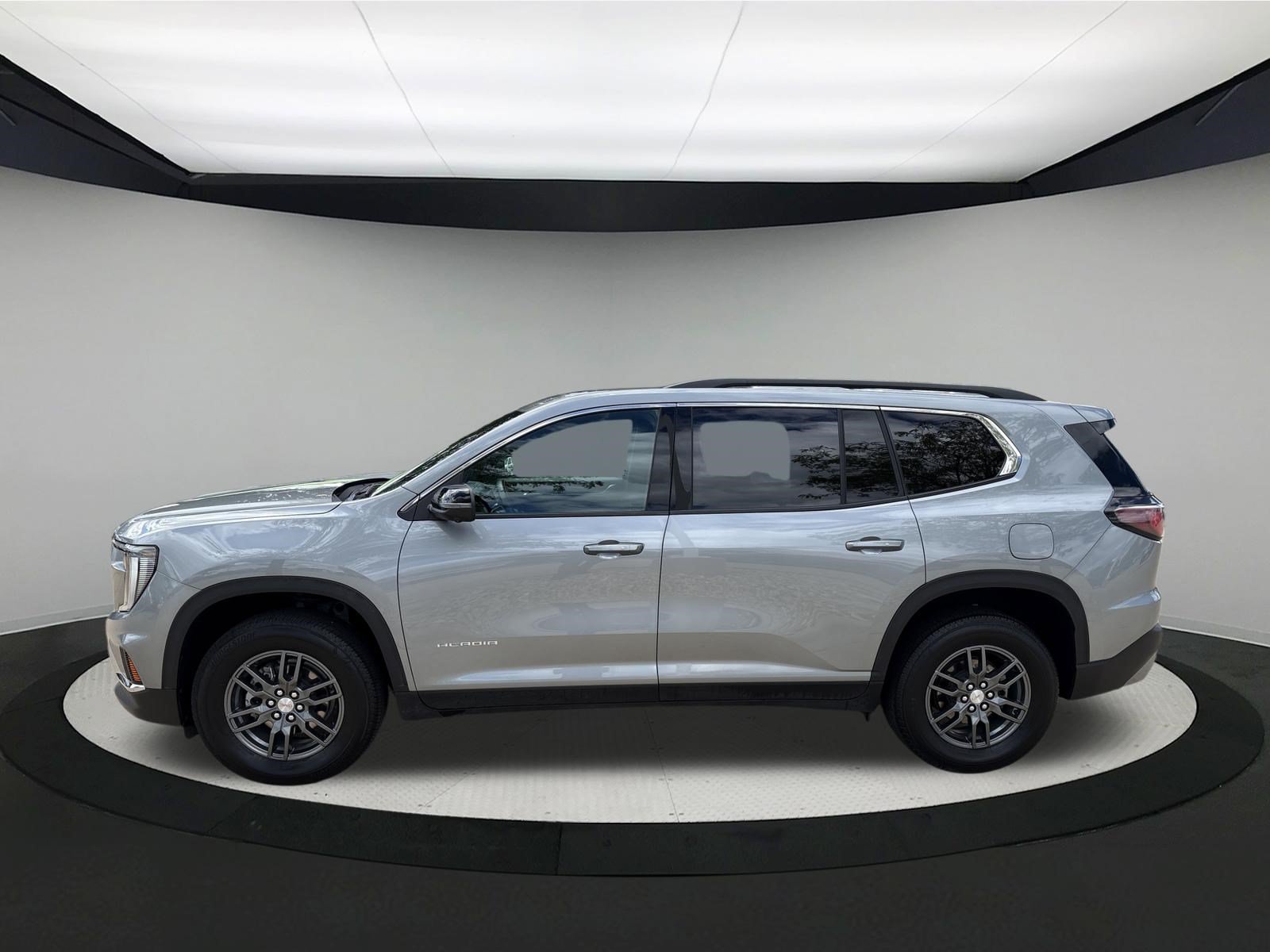 Used 2025 GMC Acadia Elevation FWD image 4