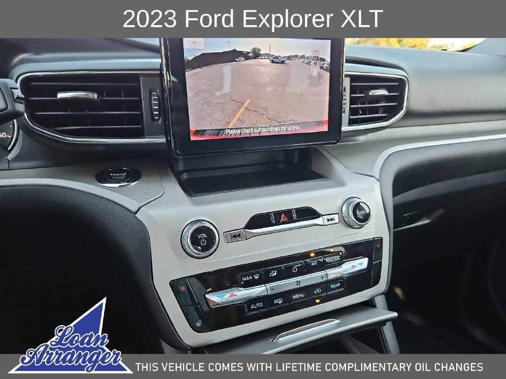 Used 2023 Ford Explorer XLT w/ Equipment Group 202A RWD image 24