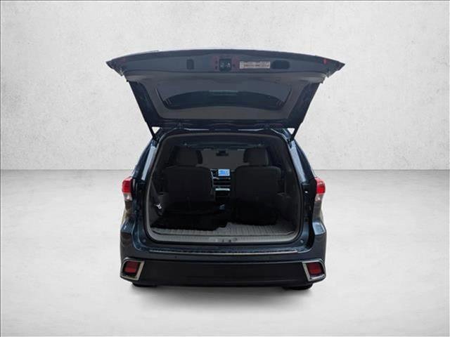 Used 2019 Toyota Highlander Limited image 22