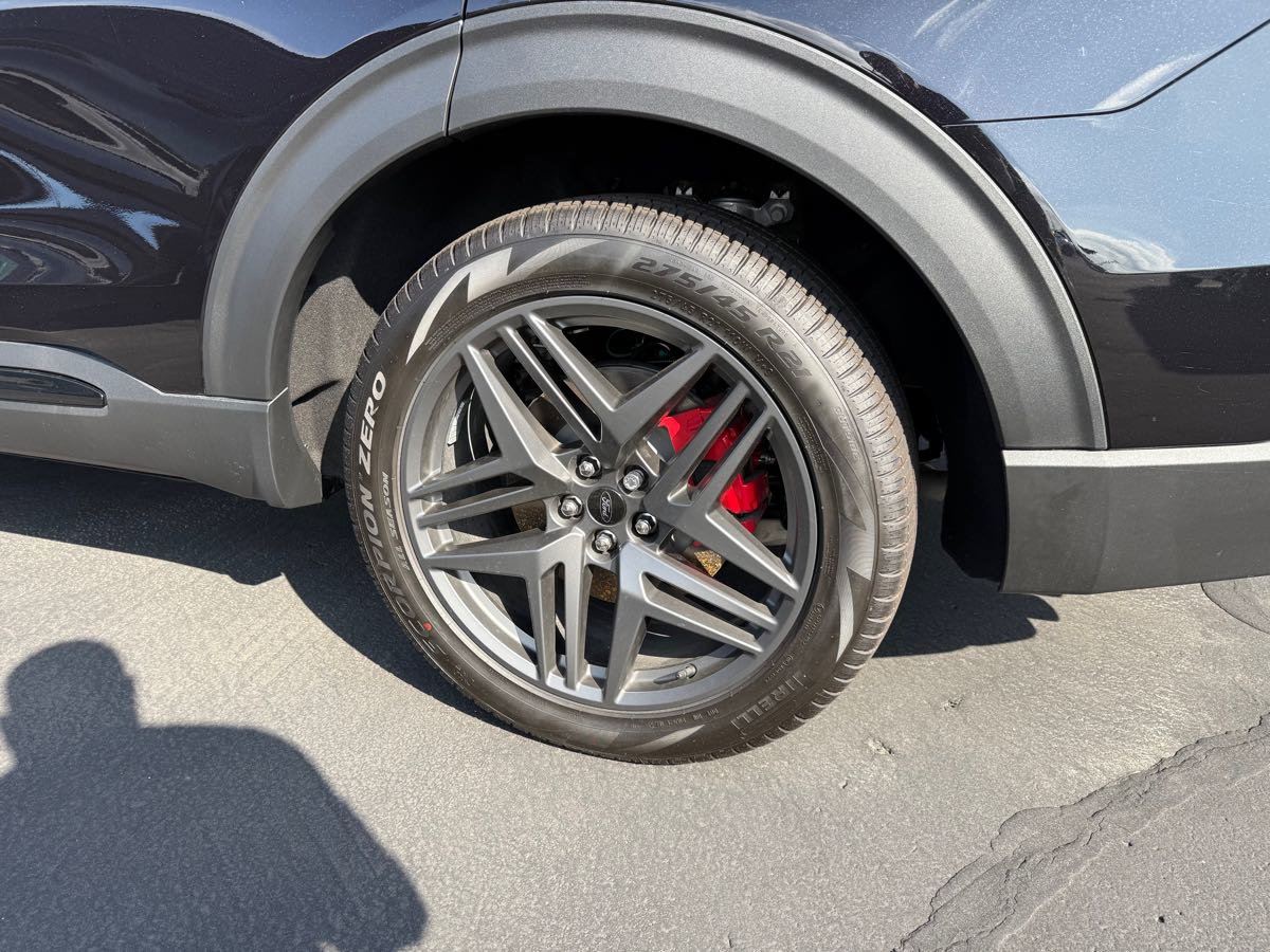 New 2025 Ford Explorer ST w/ Sun And Sound Package image 9