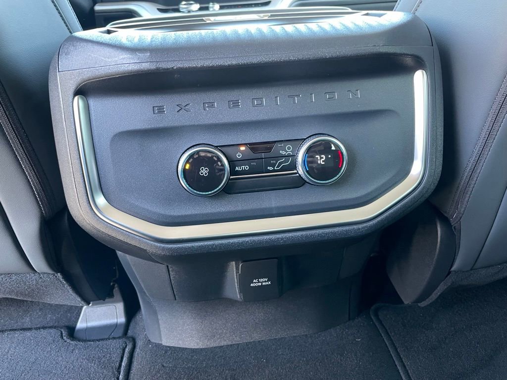 New 2026 Ford Expedition Active image 63