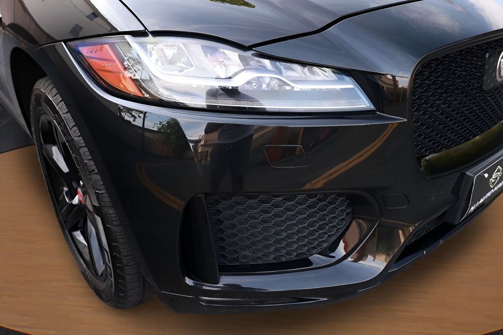 Used 2019 Jaguar F-PACE S AWD/4WD image 20