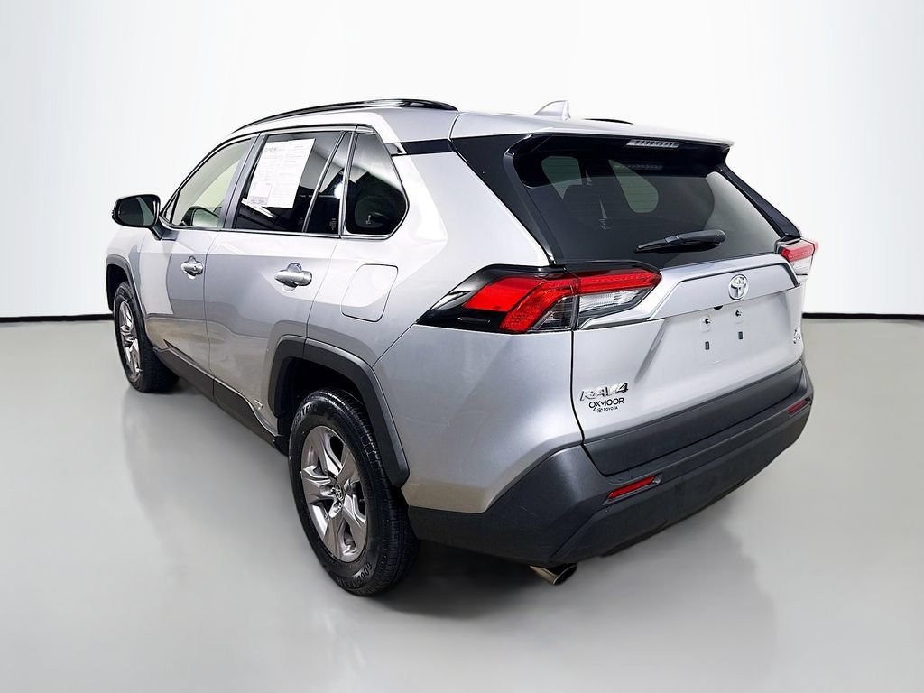 Certified 2025 Toyota RAV4 XLE AWD/4WD image 5