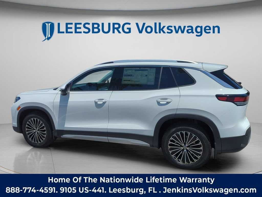 New 2026 Volkswagen Tiguan S FWD image 10