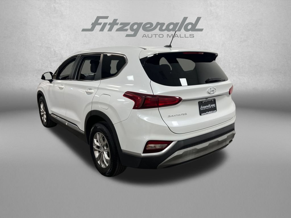 Used 2019 Hyundai Santa Fe SE FWD image 3