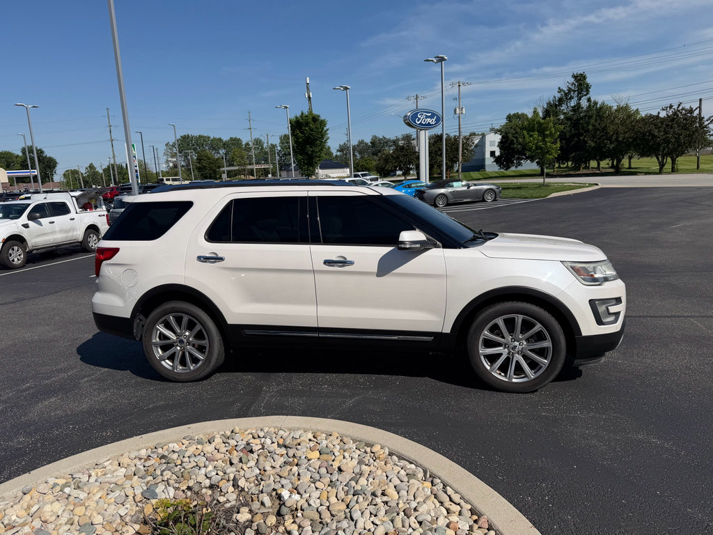 Used 2017 Ford Explorer Limited FWD image 5