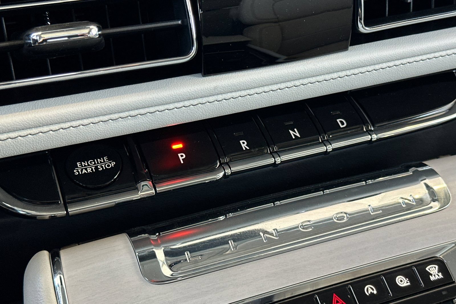 New 2026 Lincoln Aviator Reserve AWD/4WD image 22