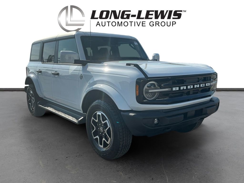 Used 2026 Ford Bronco Outer Banks AWD/4WD image 10