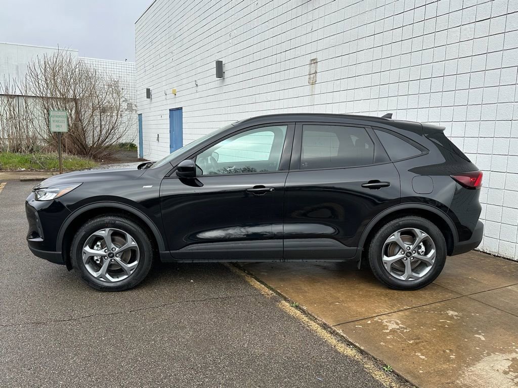 New 2026 Ford Escape ST-Line Select w/ Tech Pack #1 AWD/4WD image 2