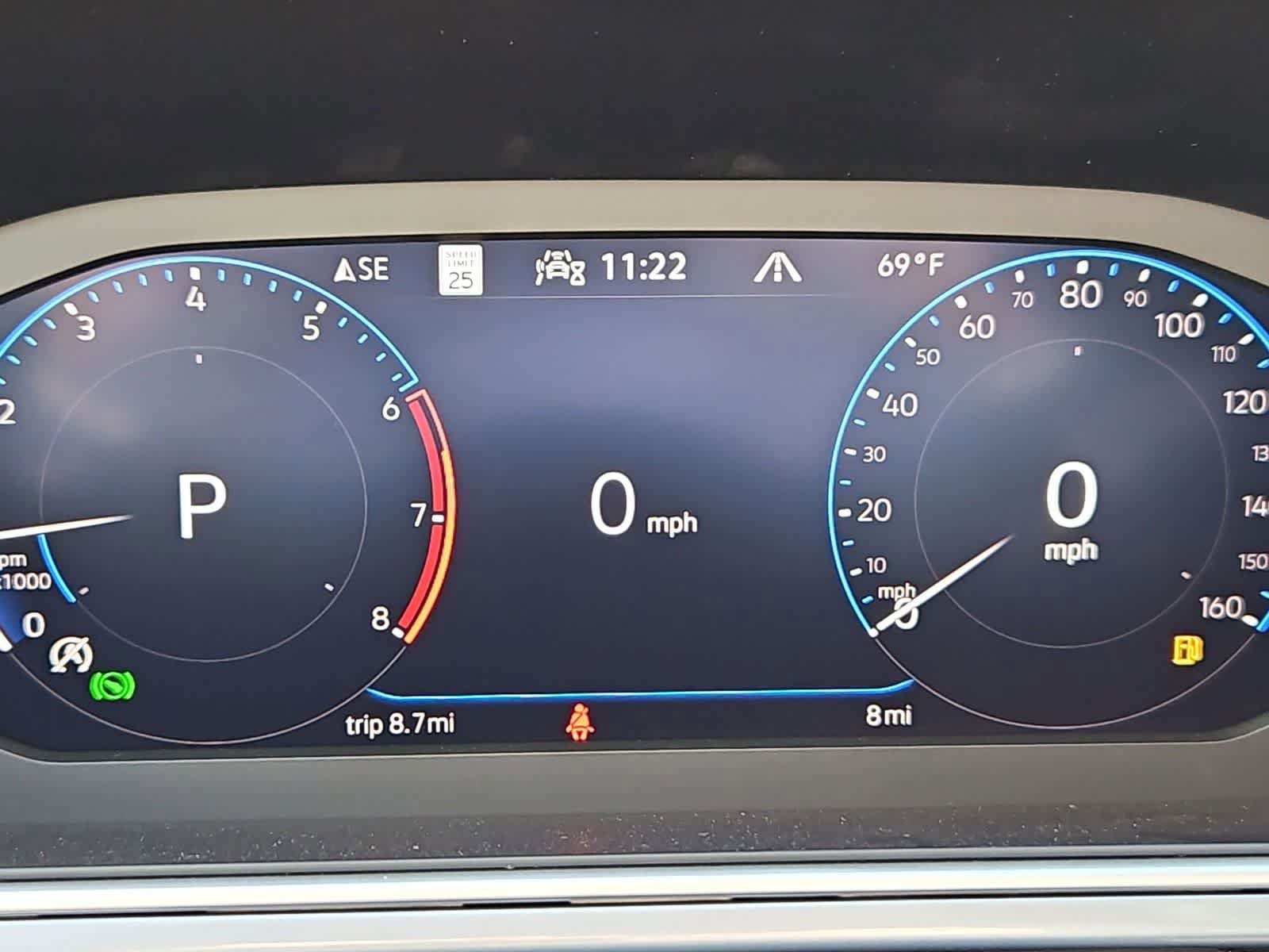 New 2026 Volkswagen Taos SEL AWD/4WD image 34