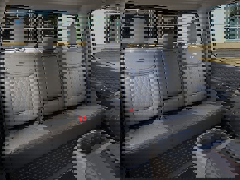 New 2026 Ford F350 4x4 Crew Cab DRW Super Duty image 11