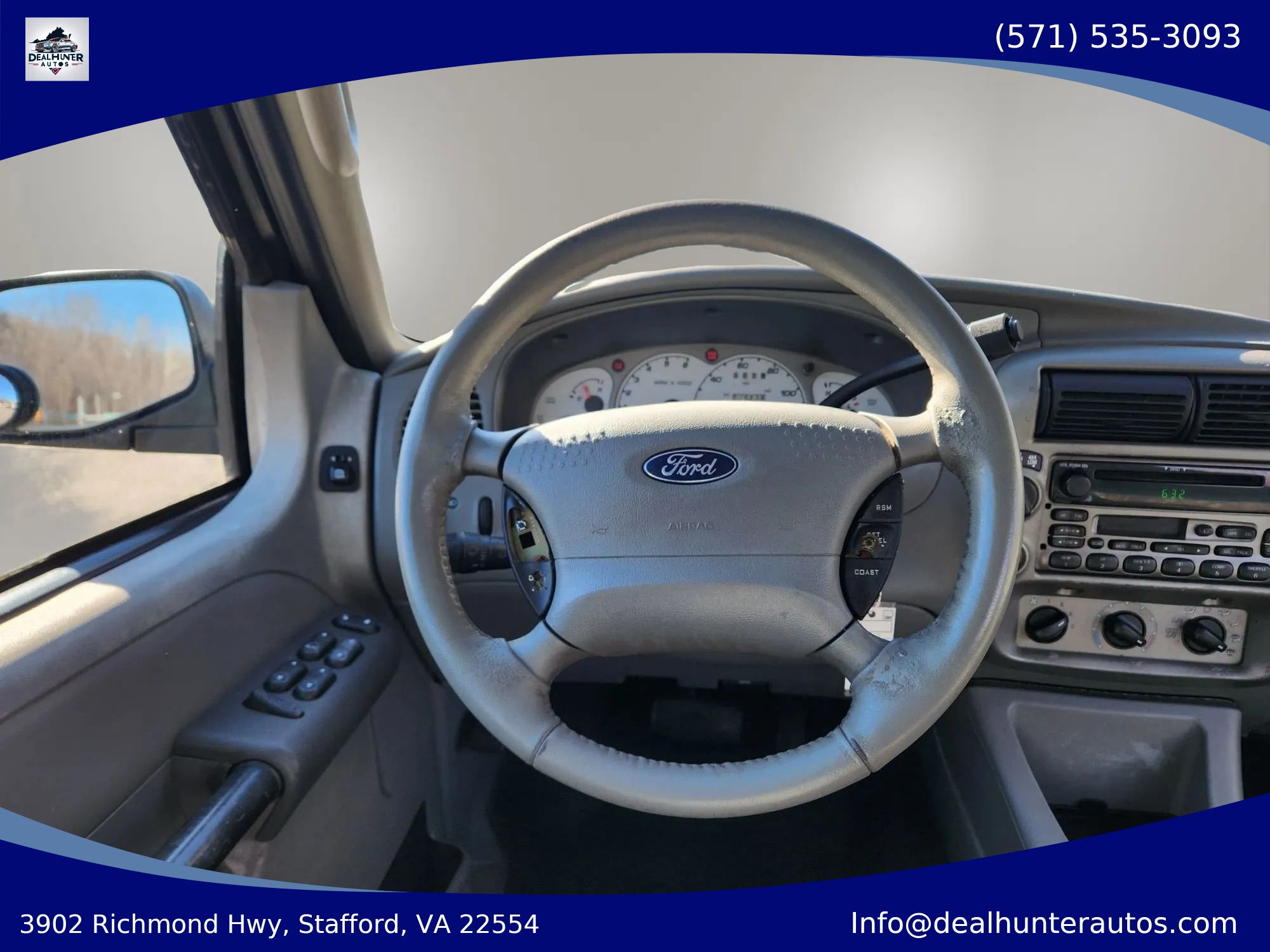 Used 2003 Ford Explorer Sport Trac XLS AWD/4WD image 26