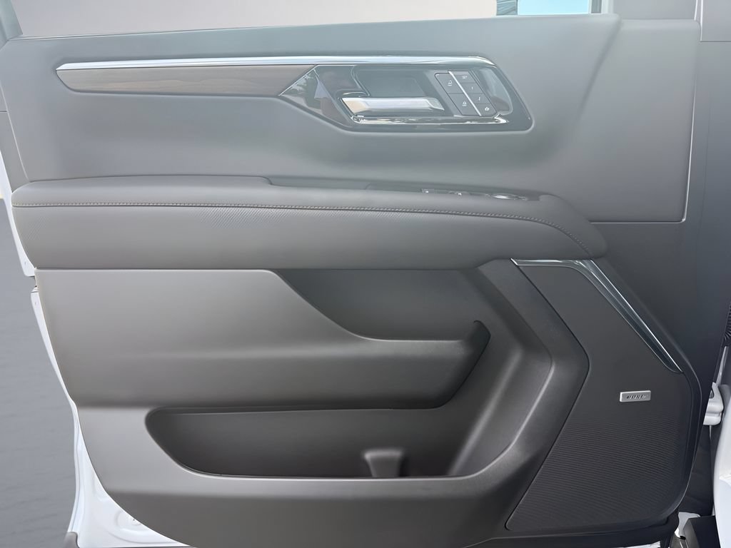 New 2026 Chevrolet Tahoe High Country AWD/4WD image 8