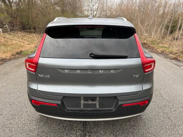 Used 2019 Volvo XC40 T5 Momentum AWD/4WD image 6