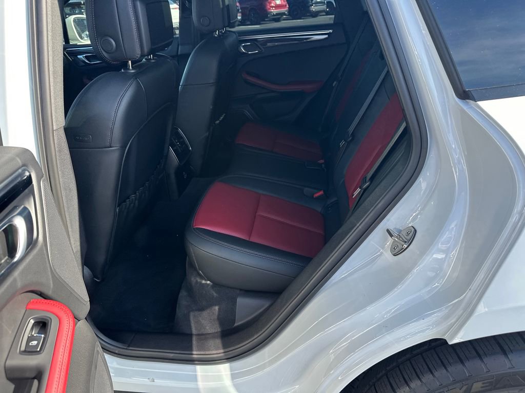 Used 2022 Porsche Macan Base image 21