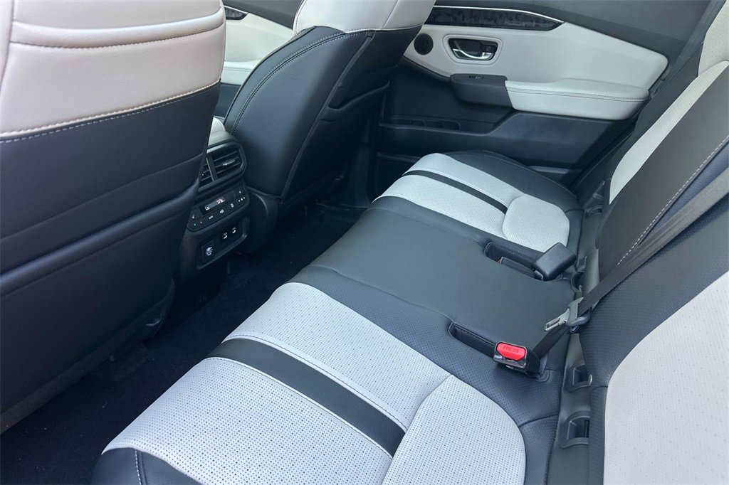 New 2026 Honda Passport TrailSport Elite image 13