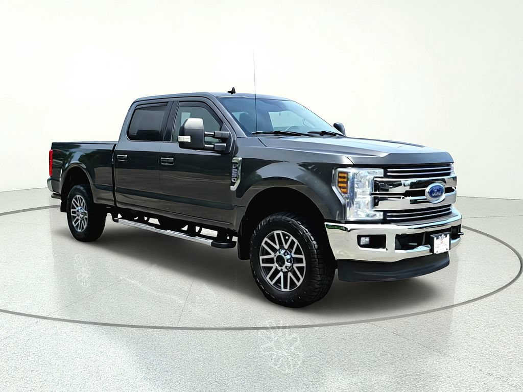 Used 2019 Ford F250 Lariat w/ Lariat Ultimate Package AWD/4WD image 2