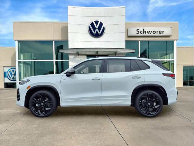 New 2025 Volkswagen Tiguan SE R-Line