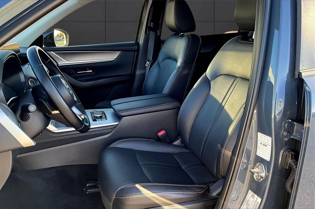 Certified 2025 MAZDA CX-70 3.3 Turbo w/ Preferred Package image 23