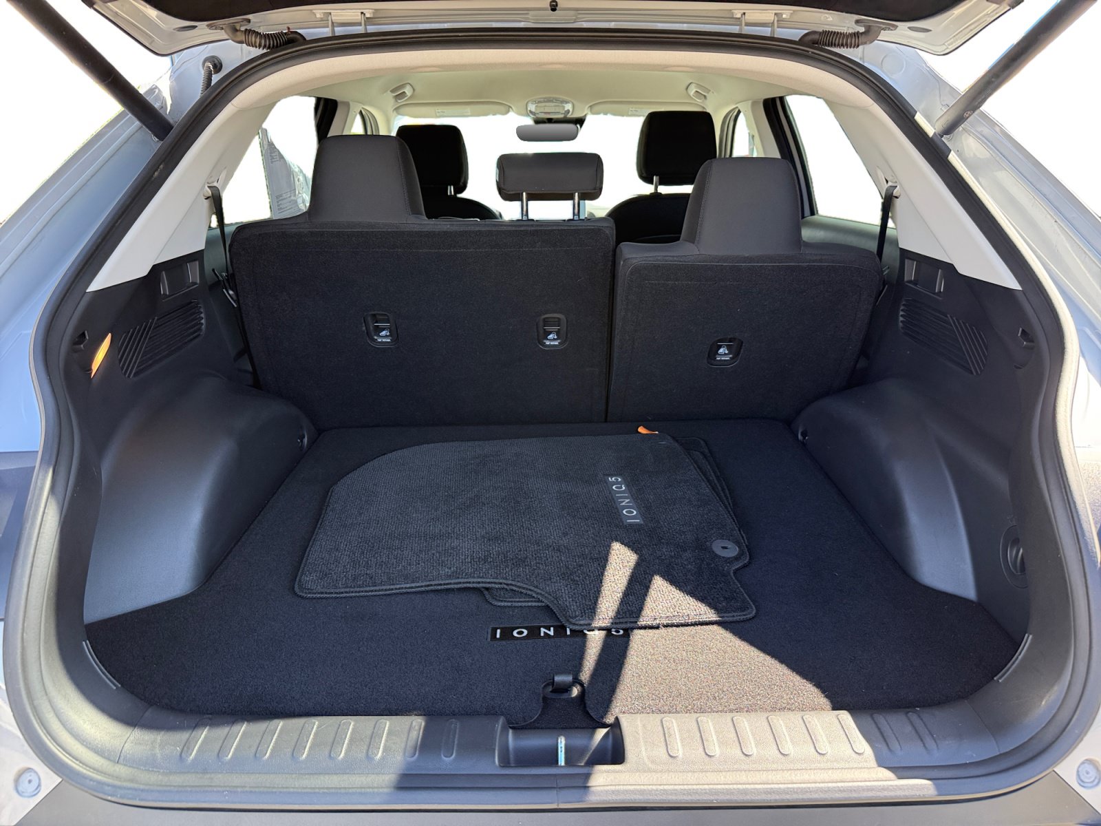 Certified 2024 Hyundai Ioniq 5 SEL RWD image 17