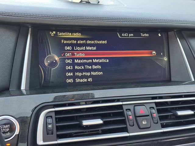 Used 2014 BMW 750Li xDrive image 15