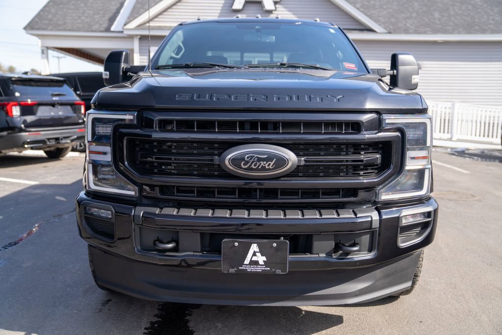 Used 2022 Ford F250 Lariat w/ Black Appearance Package image 9