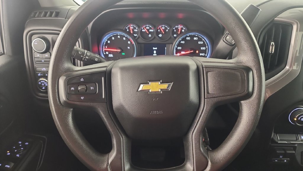 Used 2022 Chevrolet Silverado 2500 Custom w/ Custom Value Package AWD/4WD image 12